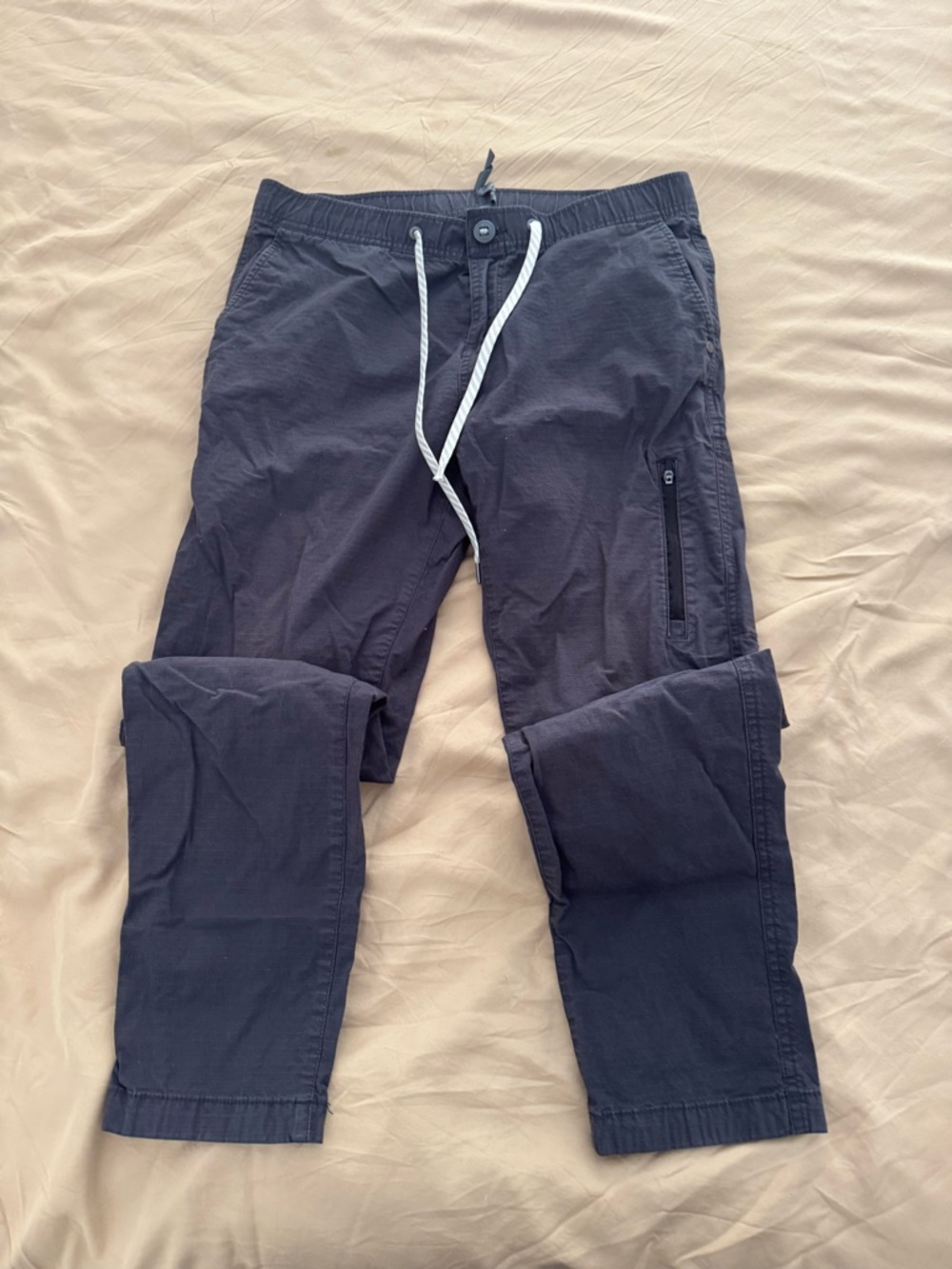 Vuori grey  Drawstring Joggers with Zip Pocket